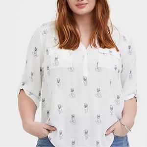 Torrid Harper Sassy Cat 3/4 white blouse 0